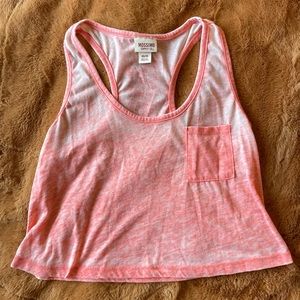 Casual pink cropped tank top, great for neon themed parties